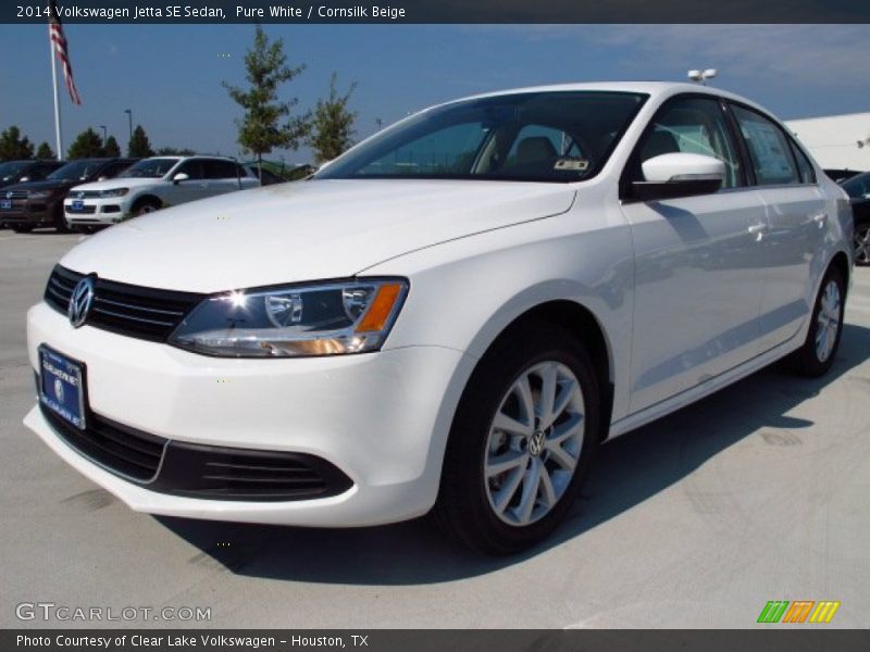 Pure White / Cornsilk Beige 2014 Volkswagen Jetta SE Sedan