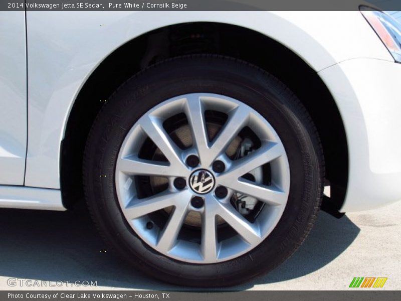 Pure White / Cornsilk Beige 2014 Volkswagen Jetta SE Sedan