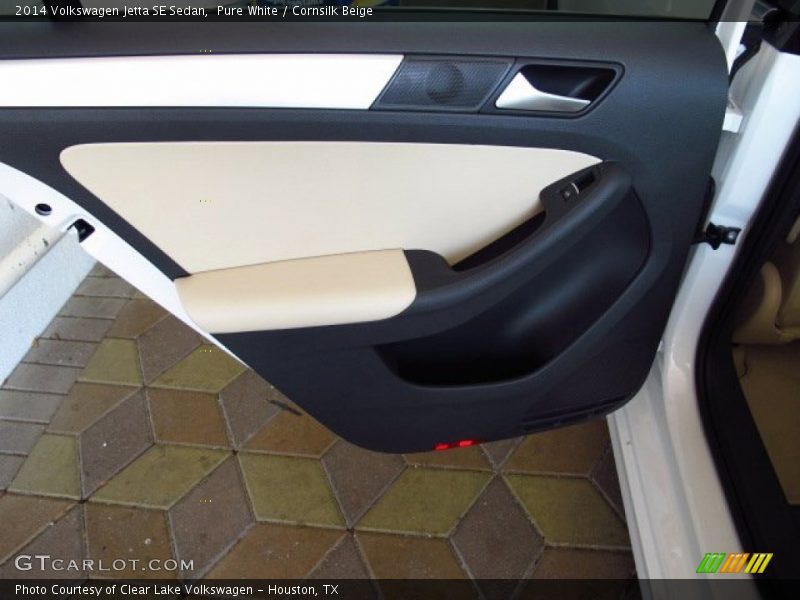 Pure White / Cornsilk Beige 2014 Volkswagen Jetta SE Sedan