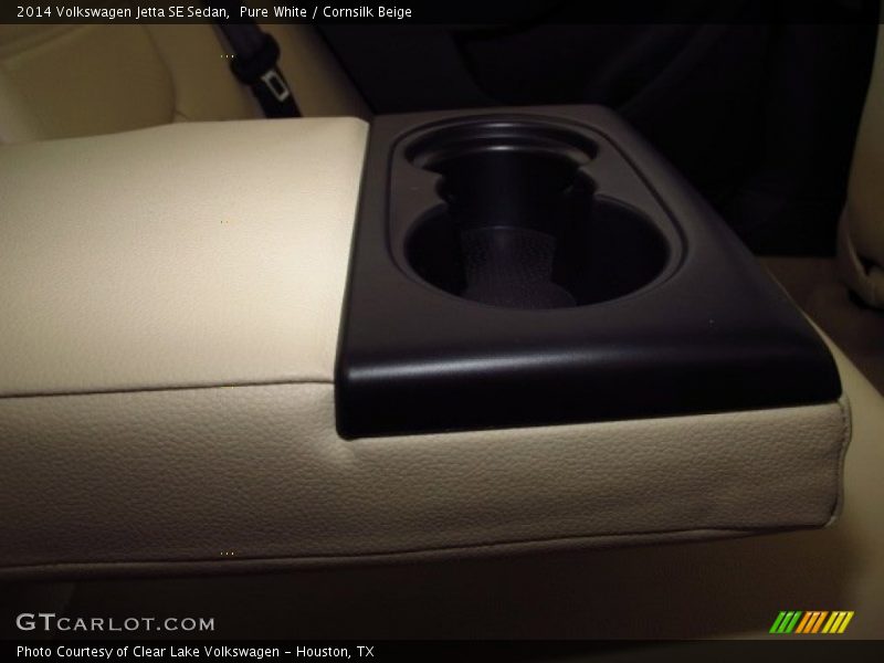 Pure White / Cornsilk Beige 2014 Volkswagen Jetta SE Sedan