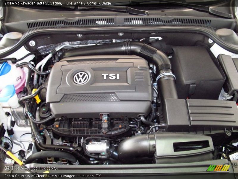 Pure White / Cornsilk Beige 2014 Volkswagen Jetta SE Sedan