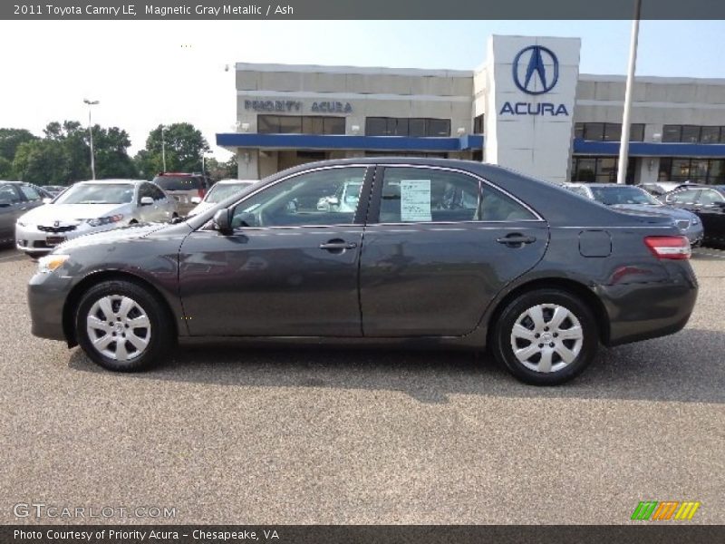 Magnetic Gray Metallic / Ash 2011 Toyota Camry LE