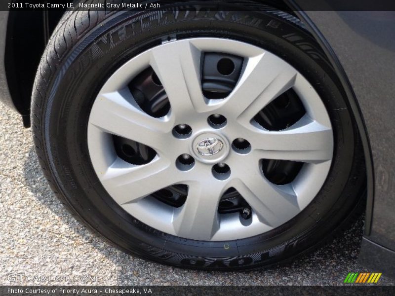Magnetic Gray Metallic / Ash 2011 Toyota Camry LE
