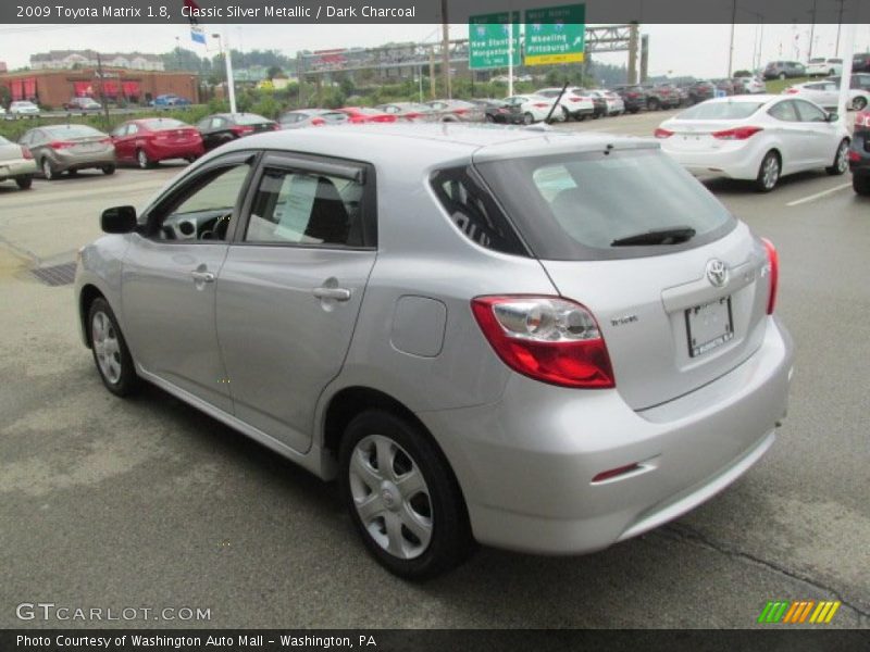 Classic Silver Metallic / Dark Charcoal 2009 Toyota Matrix 1.8