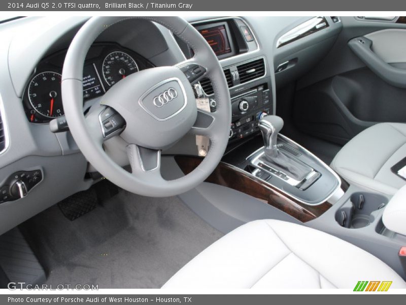  2014 Q5 2.0 TFSI quattro Titanium Gray Interior