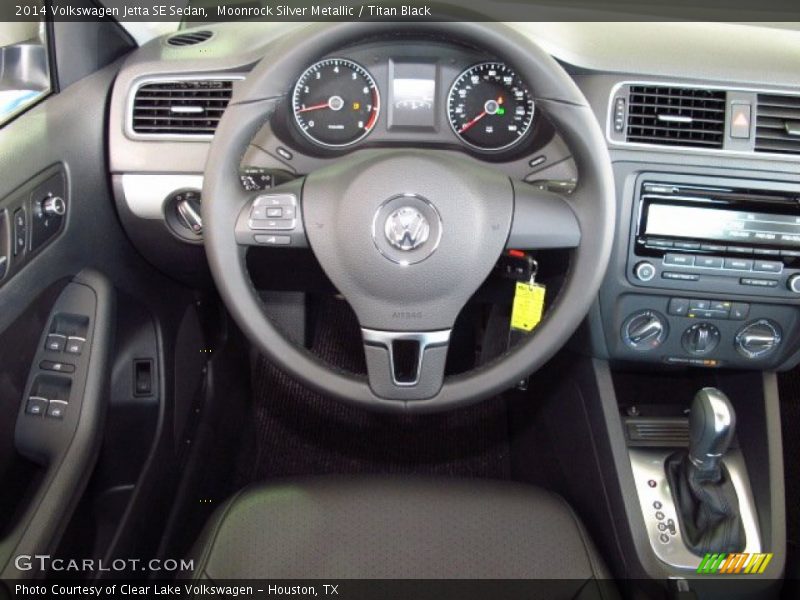 Moonrock Silver Metallic / Titan Black 2014 Volkswagen Jetta SE Sedan