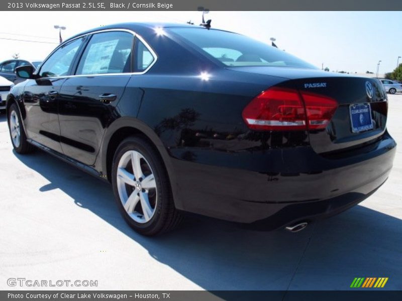 Black / Cornsilk Beige 2013 Volkswagen Passat 2.5L SE