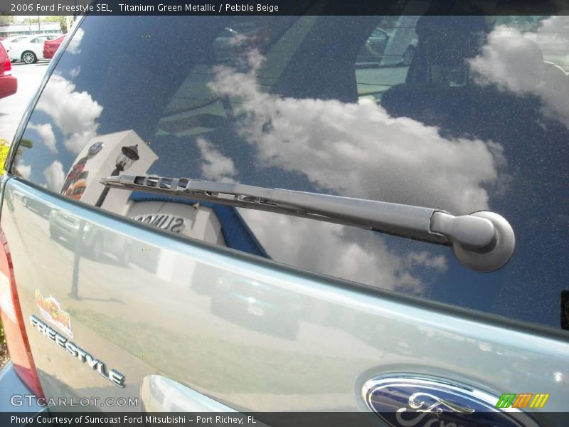 Titanium Green Metallic / Pebble Beige 2006 Ford Freestyle SEL