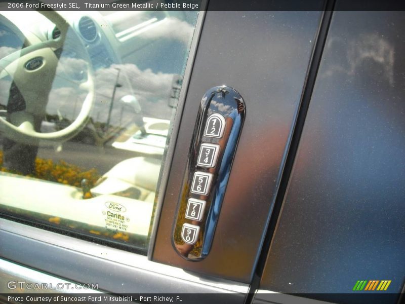 Titanium Green Metallic / Pebble Beige 2006 Ford Freestyle SEL