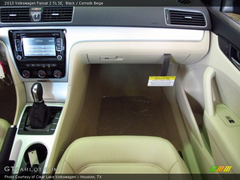 Black / Cornsilk Beige 2013 Volkswagen Passat 2.5L SE