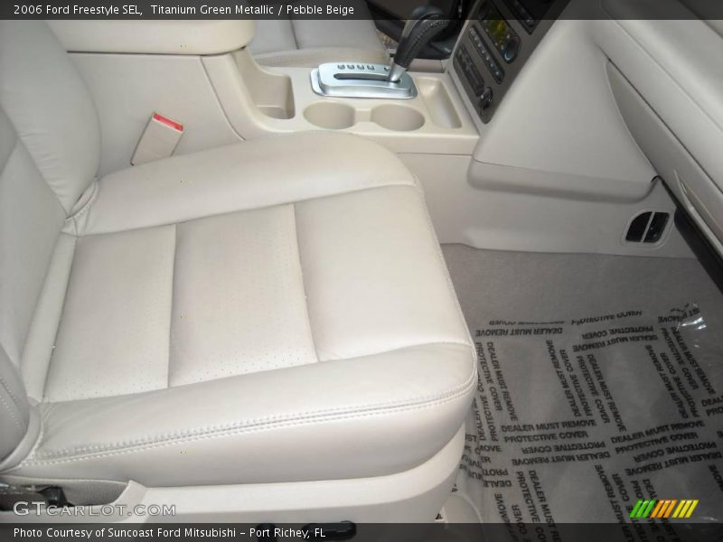 Titanium Green Metallic / Pebble Beige 2006 Ford Freestyle SEL
