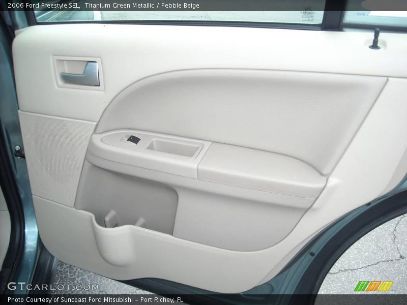 Titanium Green Metallic / Pebble Beige 2006 Ford Freestyle SEL