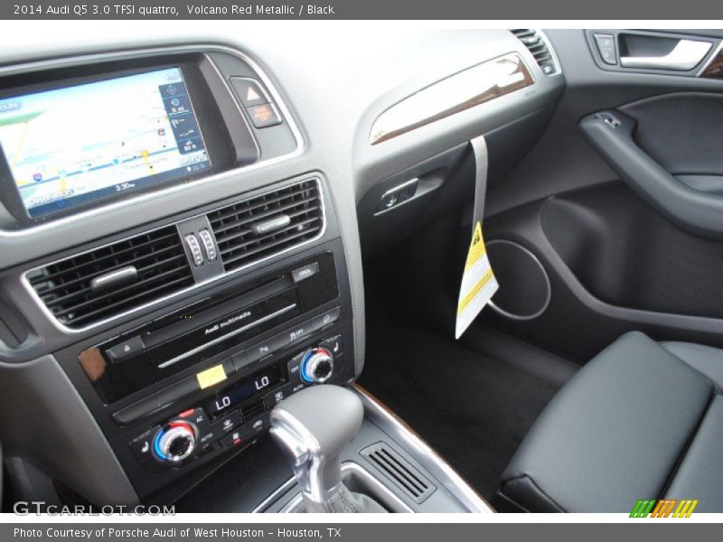 Volcano Red Metallic / Black 2014 Audi Q5 3.0 TFSI quattro