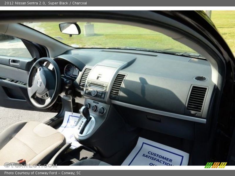 Super Black / Charcoal 2012 Nissan Sentra 2.0