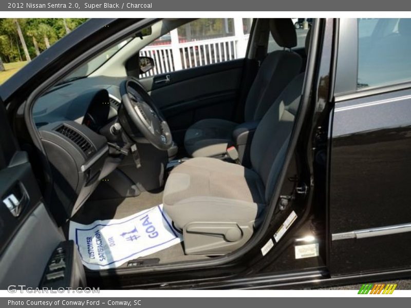 Super Black / Charcoal 2012 Nissan Sentra 2.0