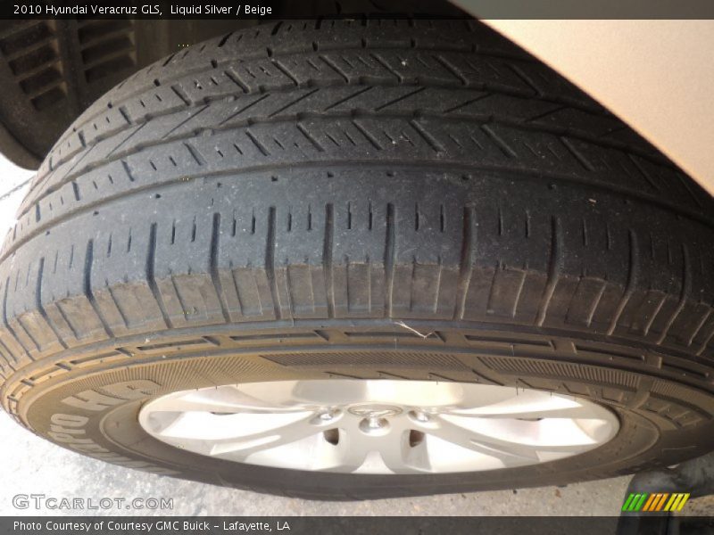 Liquid Silver / Beige 2010 Hyundai Veracruz GLS