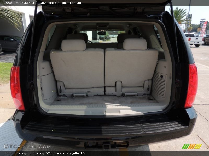 Onyx Black / Light Titanium 2008 GMC Yukon SLE