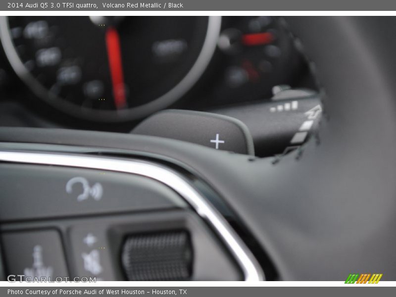 Volcano Red Metallic / Black 2014 Audi Q5 3.0 TFSI quattro