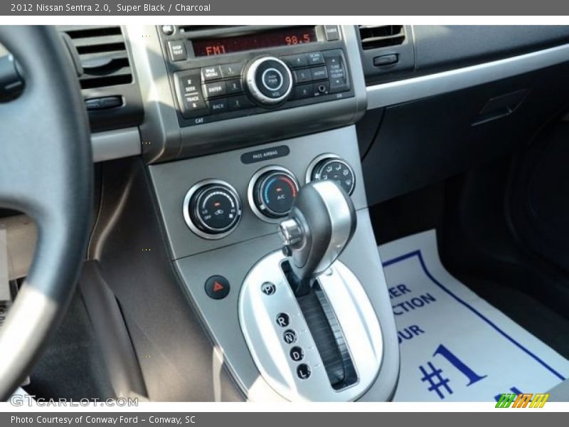 Super Black / Charcoal 2012 Nissan Sentra 2.0