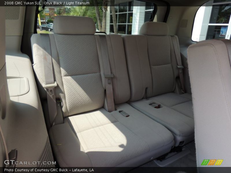 Onyx Black / Light Titanium 2008 GMC Yukon SLE