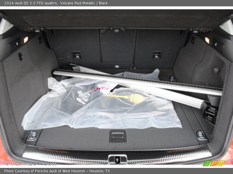 Volcano Red Metallic / Black 2014 Audi Q5 3.0 TFSI quattro
