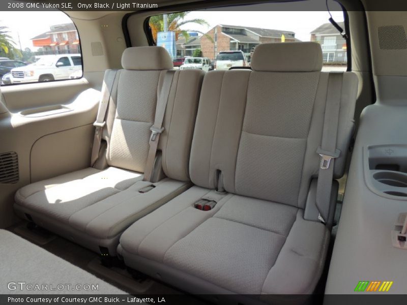 Onyx Black / Light Titanium 2008 GMC Yukon SLE