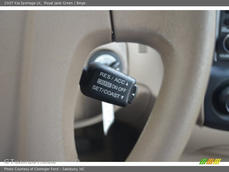 Royal Jade Green / Beige 2007 Kia Sportage LX
