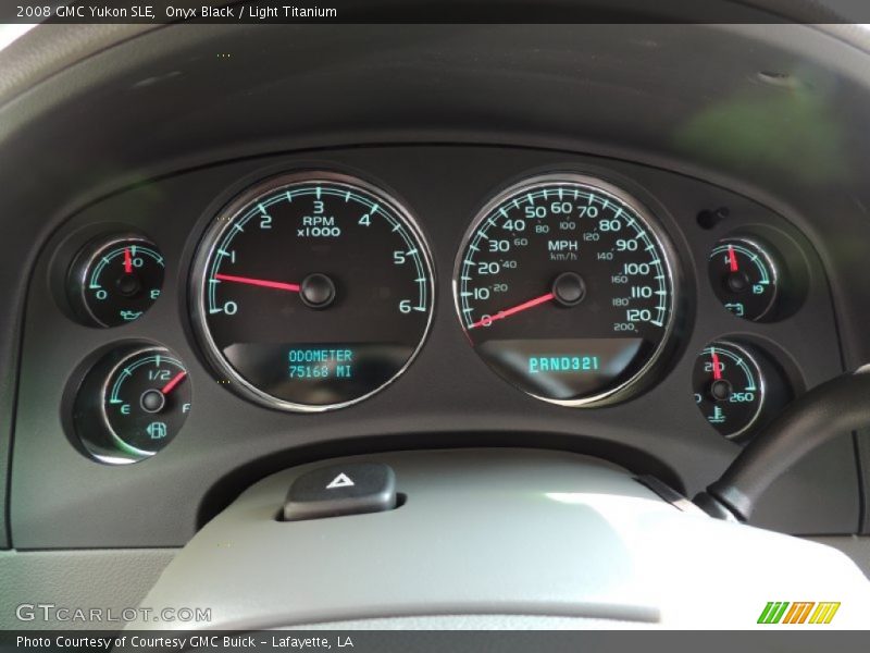 Onyx Black / Light Titanium 2008 GMC Yukon SLE