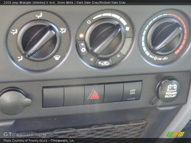 Stone White / Dark Slate Gray/Medium Slate Gray 2009 Jeep Wrangler Unlimited X 4x4