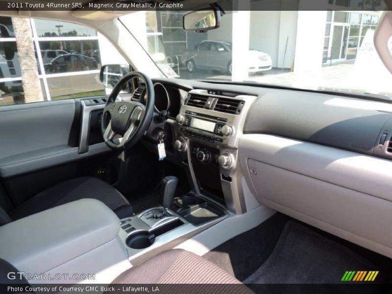 Magnetic Gray Metallic / Graphite 2011 Toyota 4Runner SR5