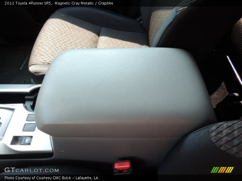 Magnetic Gray Metallic / Graphite 2011 Toyota 4Runner SR5