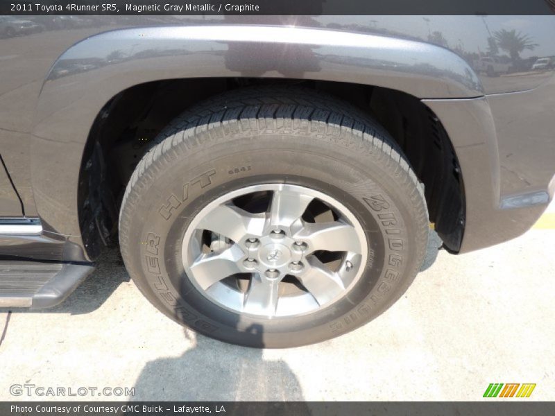 Magnetic Gray Metallic / Graphite 2011 Toyota 4Runner SR5
