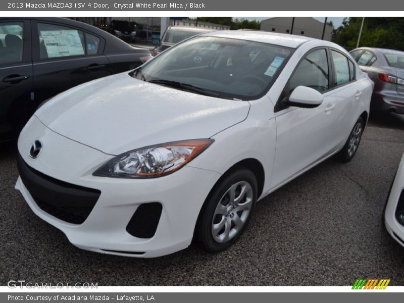 Front 3/4 View of 2013 MAZDA3 i SV 4 Door
