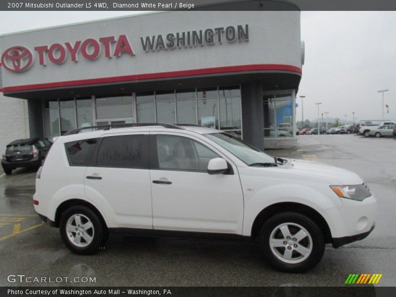 Diamond White Pearl / Beige 2007 Mitsubishi Outlander LS 4WD