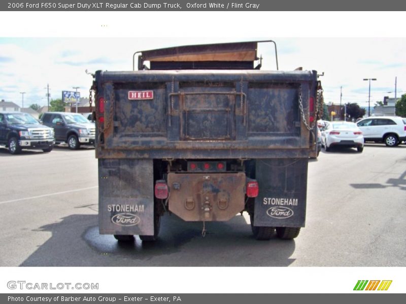 Oxford White / Flint Gray 2006 Ford F650 Super Duty XLT Regular Cab Dump Truck