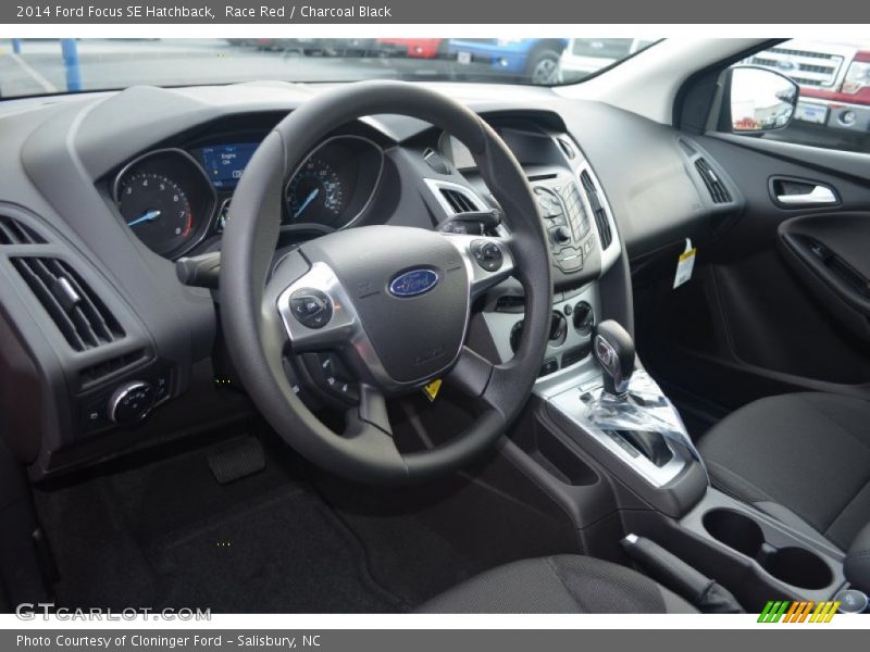 Race Red / Charcoal Black 2014 Ford Focus SE Hatchback