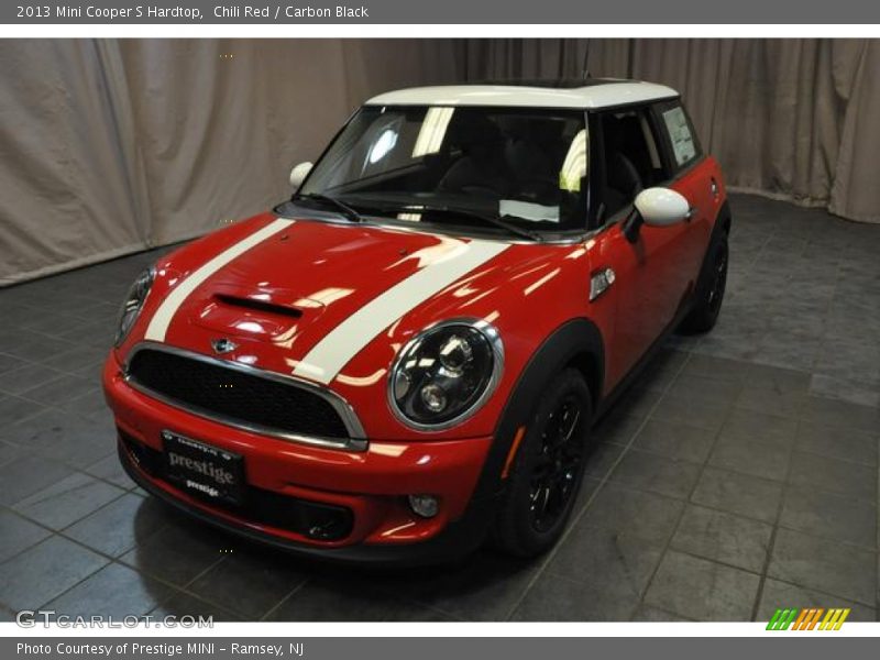 Chili Red / Carbon Black 2013 Mini Cooper S Hardtop