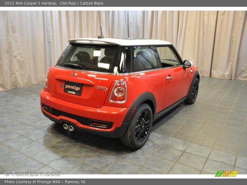 Chili Red / Carbon Black 2013 Mini Cooper S Hardtop