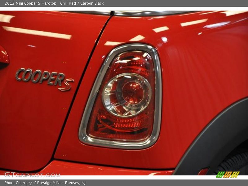 Chili Red / Carbon Black 2013 Mini Cooper S Hardtop