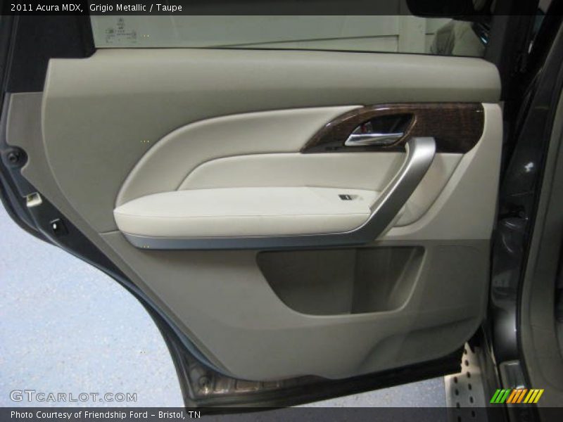 Grigio Metallic / Taupe 2011 Acura MDX