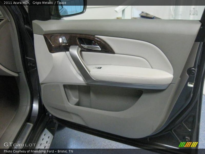Grigio Metallic / Taupe 2011 Acura MDX