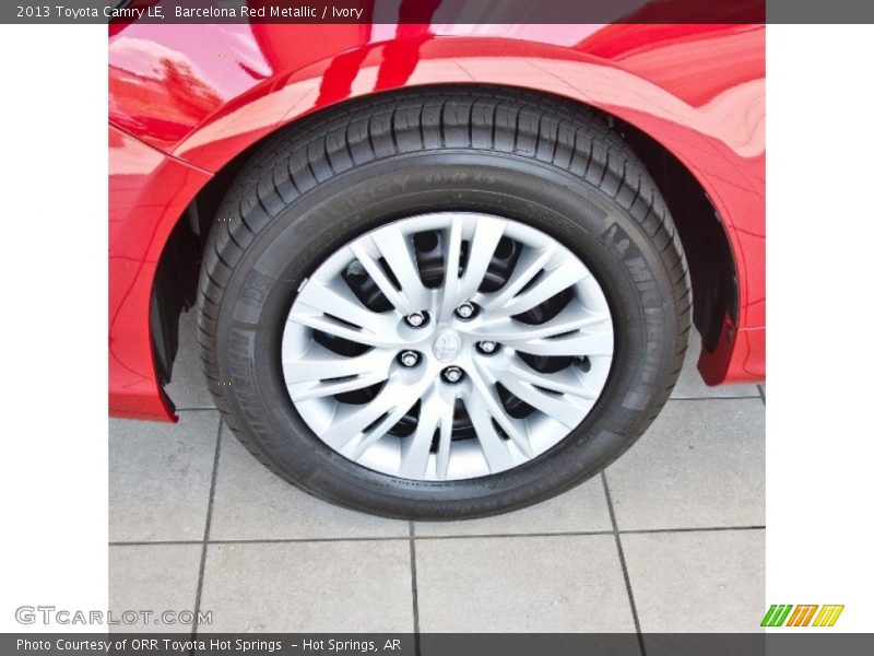 Barcelona Red Metallic / Ivory 2013 Toyota Camry LE