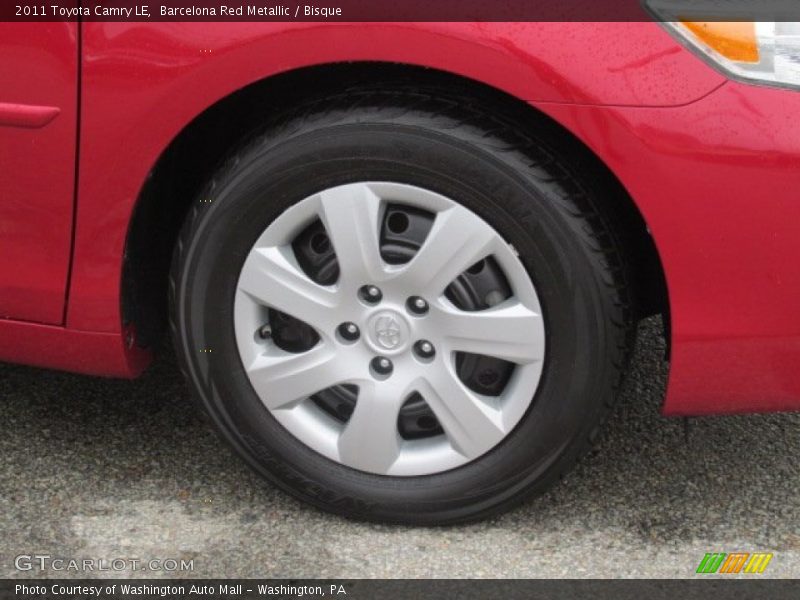 Barcelona Red Metallic / Bisque 2011 Toyota Camry LE