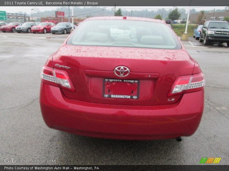 Barcelona Red Metallic / Bisque 2011 Toyota Camry LE