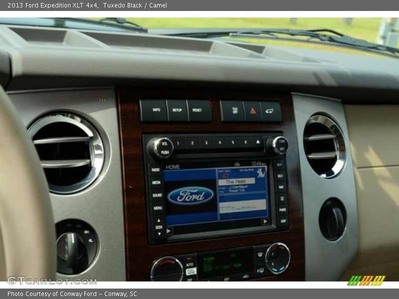 Tuxedo Black / Camel 2013 Ford Expedition XLT 4x4