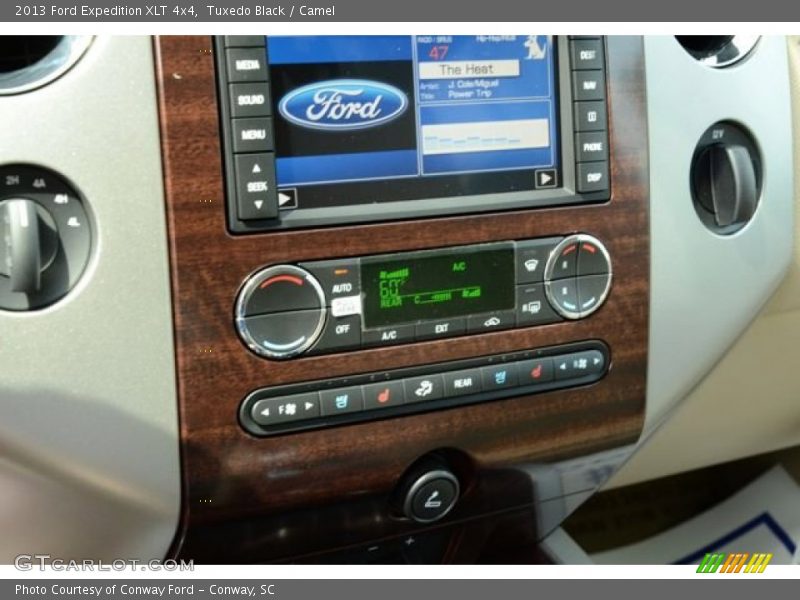 Controls of 2013 Expedition XLT 4x4