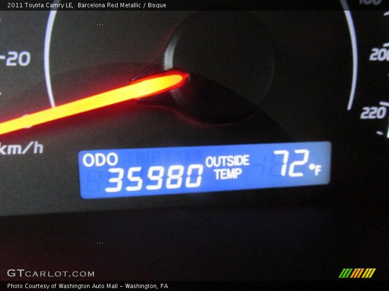 Barcelona Red Metallic / Bisque 2011 Toyota Camry LE