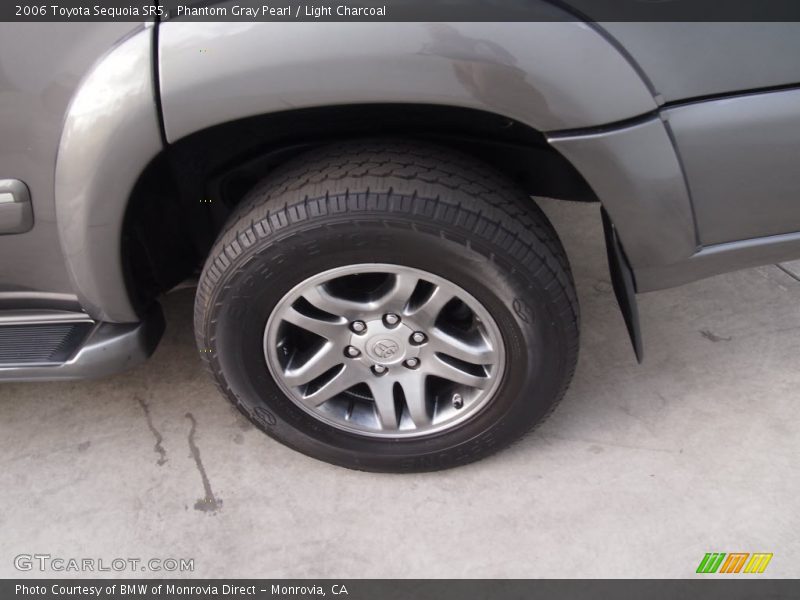 Phantom Gray Pearl / Light Charcoal 2006 Toyota Sequoia SR5