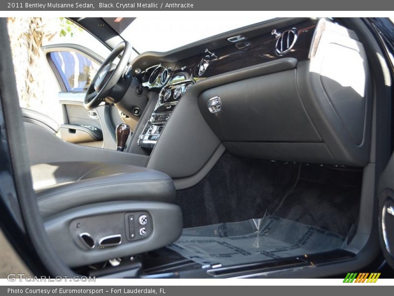  2011 Mulsanne Sedan Anthracite Interior