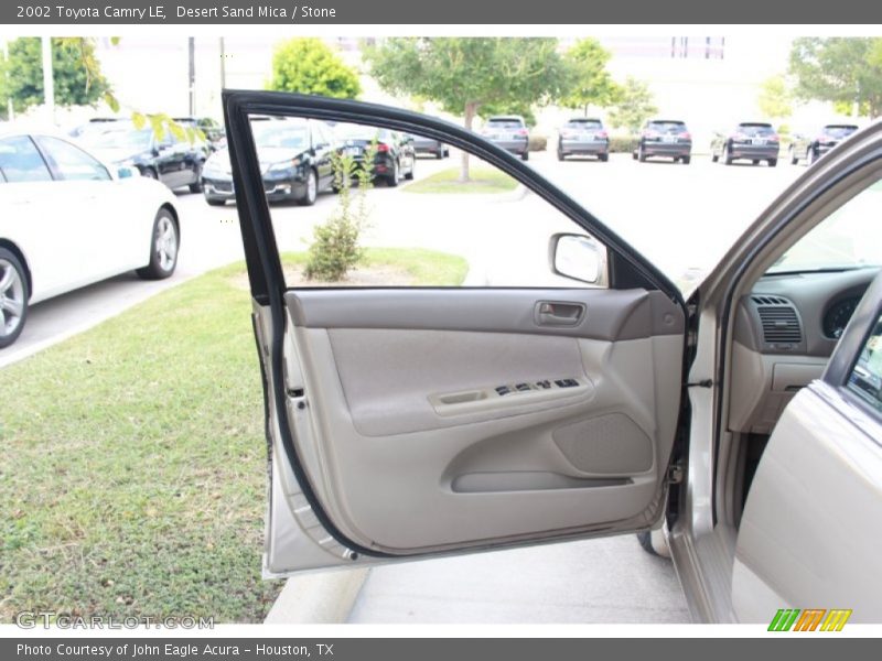 Desert Sand Mica / Stone 2002 Toyota Camry LE